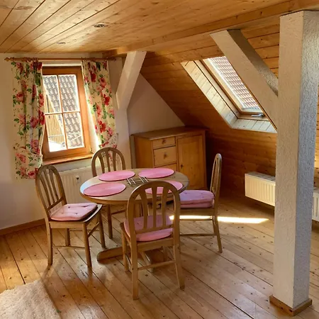 Barbarahof Pfingstrose, Zweiter Stock Daire Markdorf